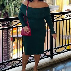 Jeanie Mai x Macys green dress